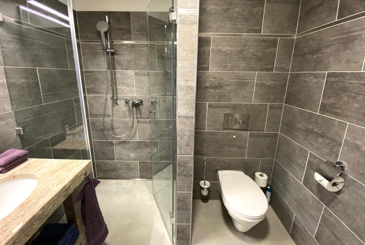 Iris Appartement In Heviz Mit Tiefgarage Und Panoramaaussicht Bagian luar foto