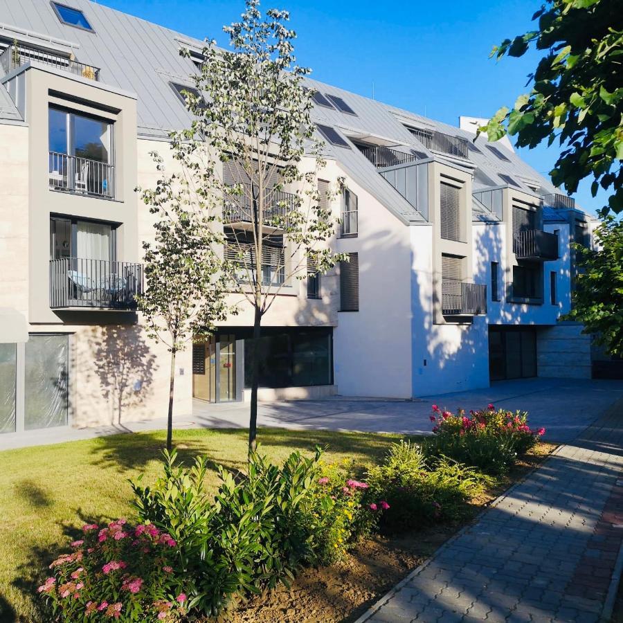 Iris Appartement In Heviz Mit Tiefgarage Und Panoramaaussicht Bagian luar foto